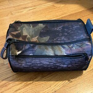 basics Camo Lunch Pack